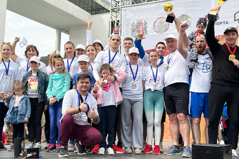 Команда АО «Алмаз» заняла 2-е место в Первомайской легкоатлетической эстафета