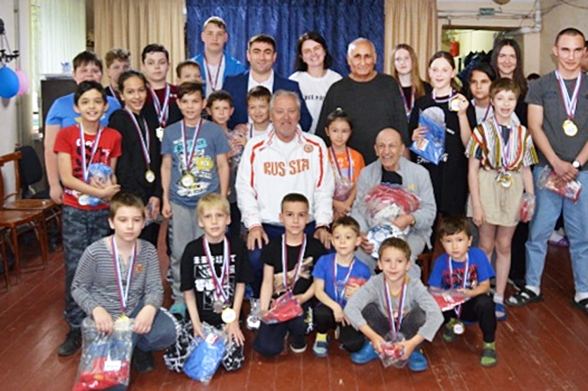 В ростовском спортивном клубе «Антей» прошёл праздник «Спорт и детство»
